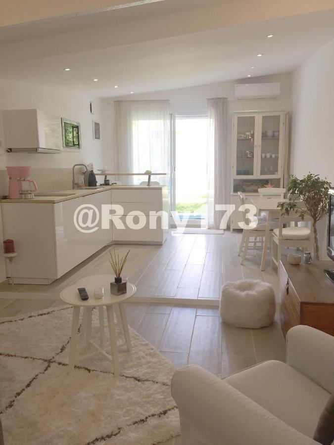 Studio Proche Mer Et Ville Toulon 2 Pers Екстер'єр фото