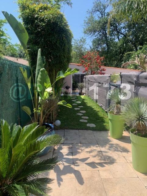 Studio Proche Mer Et Ville Toulon 2 Pers Екстер'єр фото